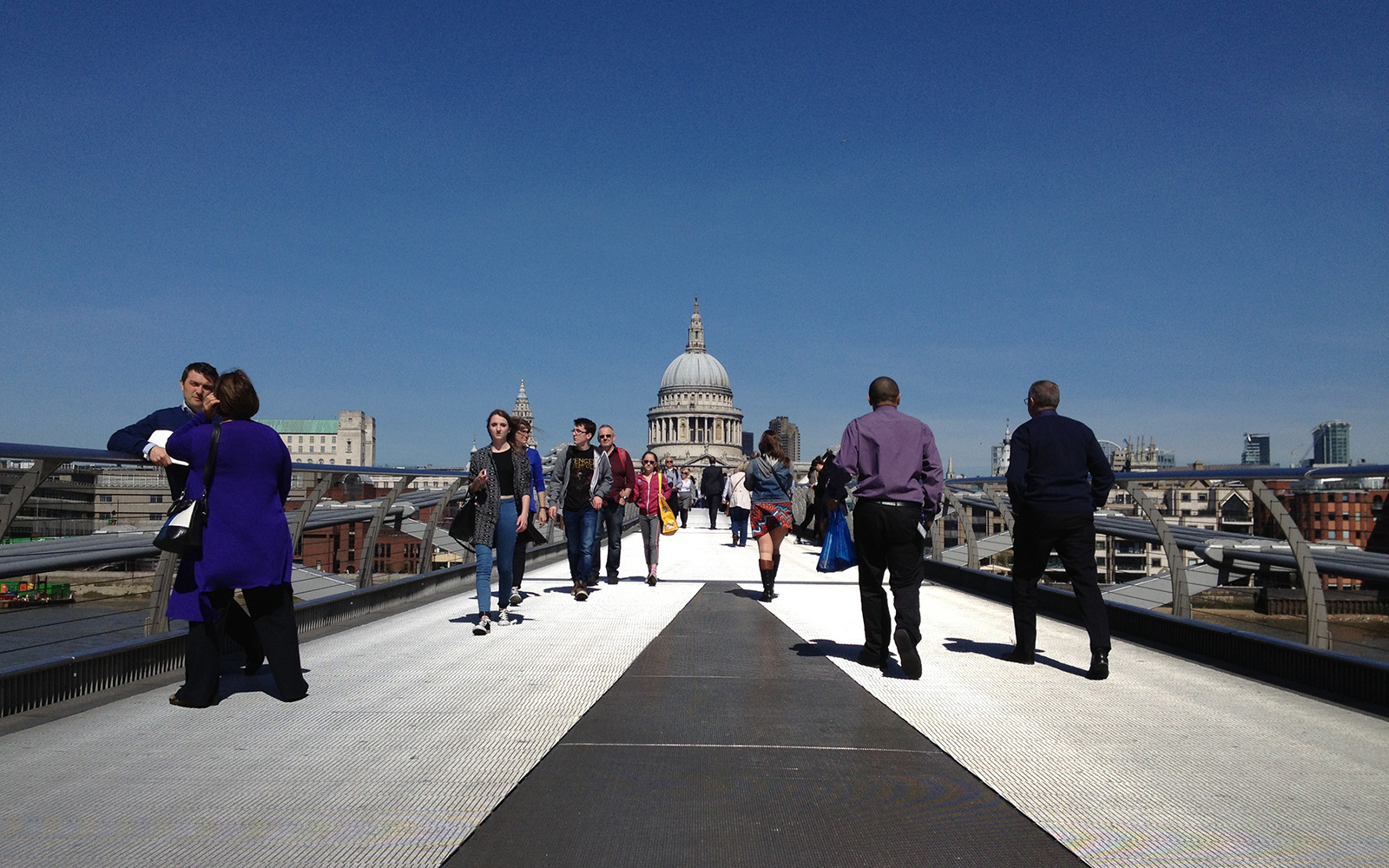 Millennium Bridge photo