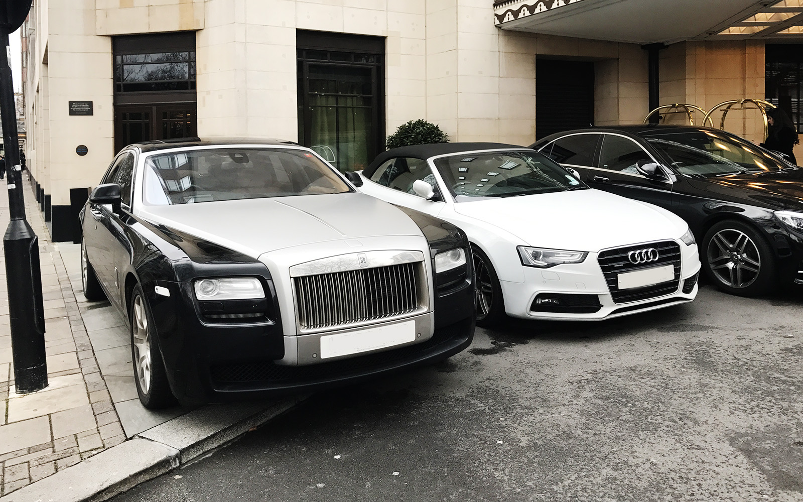 Cars Park Lane 8 January 2017 1