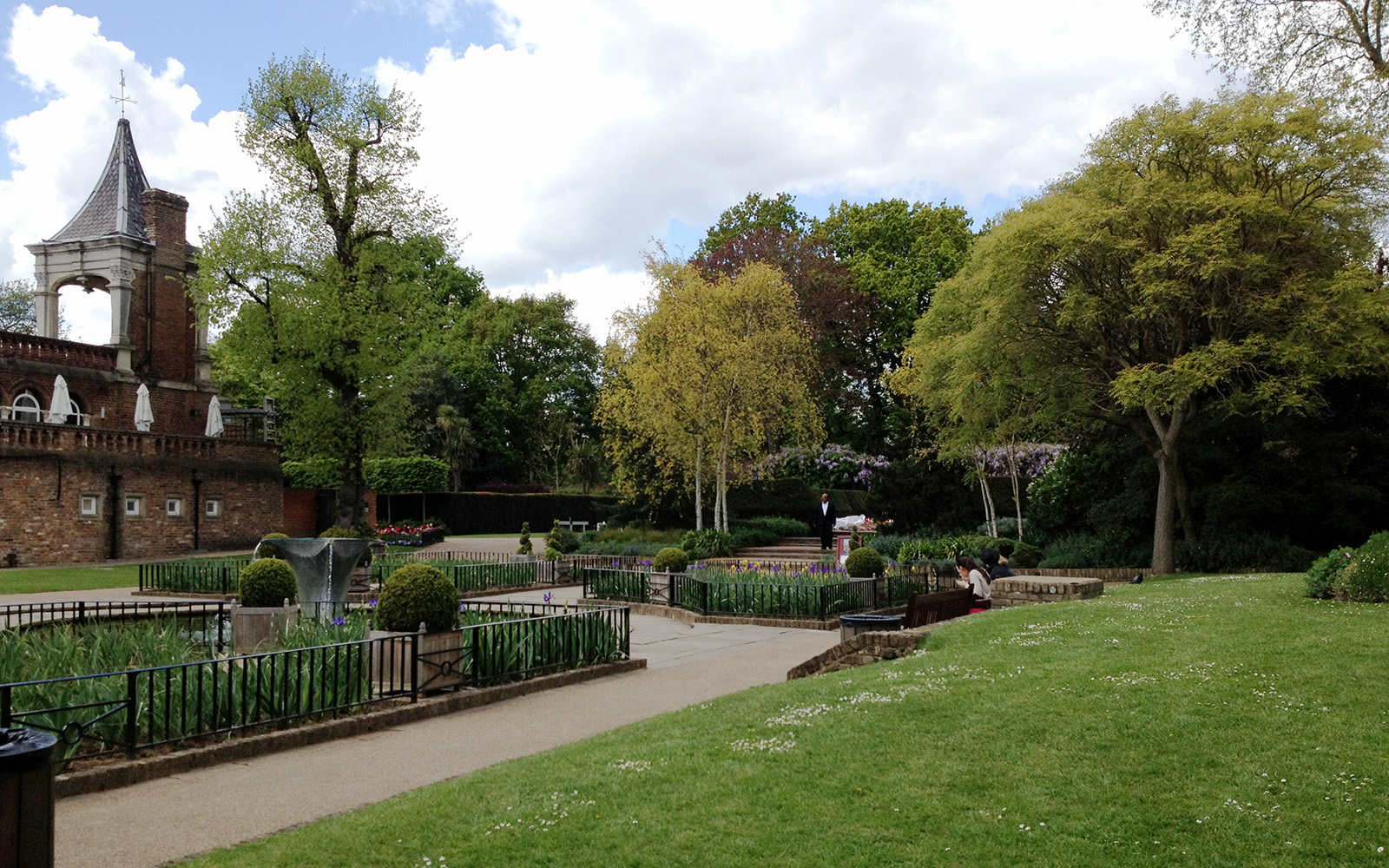 Holland Park, April 2015